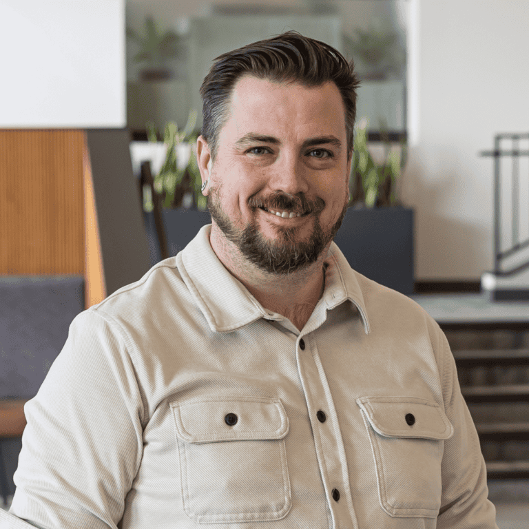 Eric Carlson Headshot